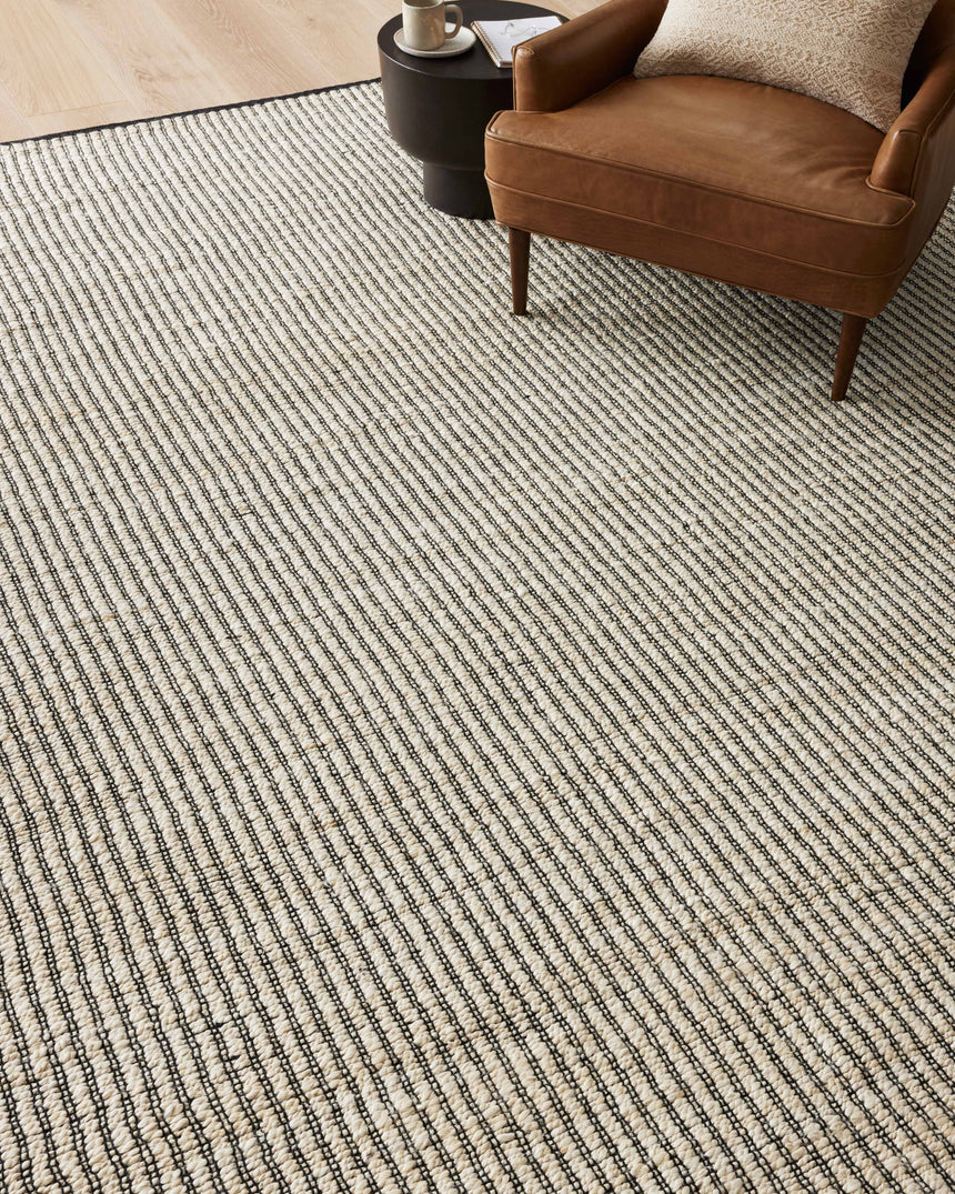 Colton Rug 02 | Ivory / Black