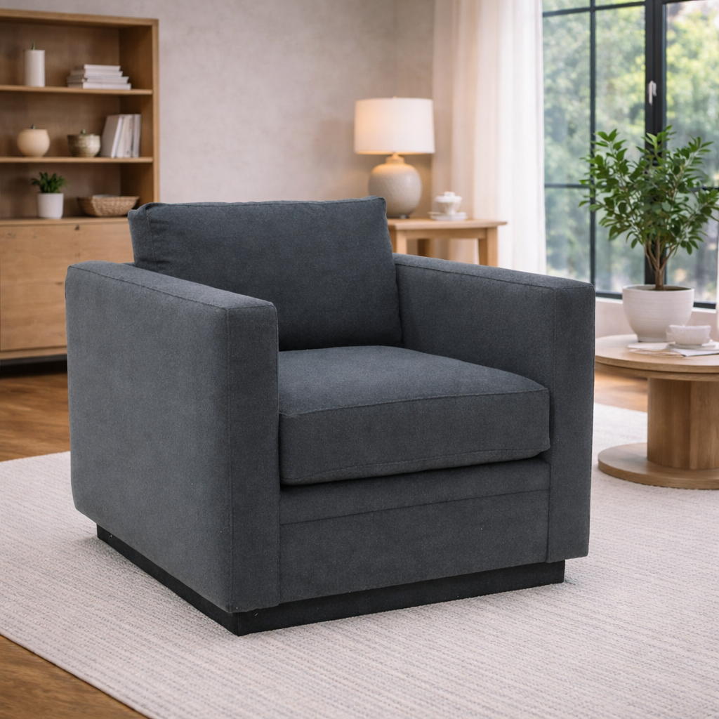 Logan | Chair