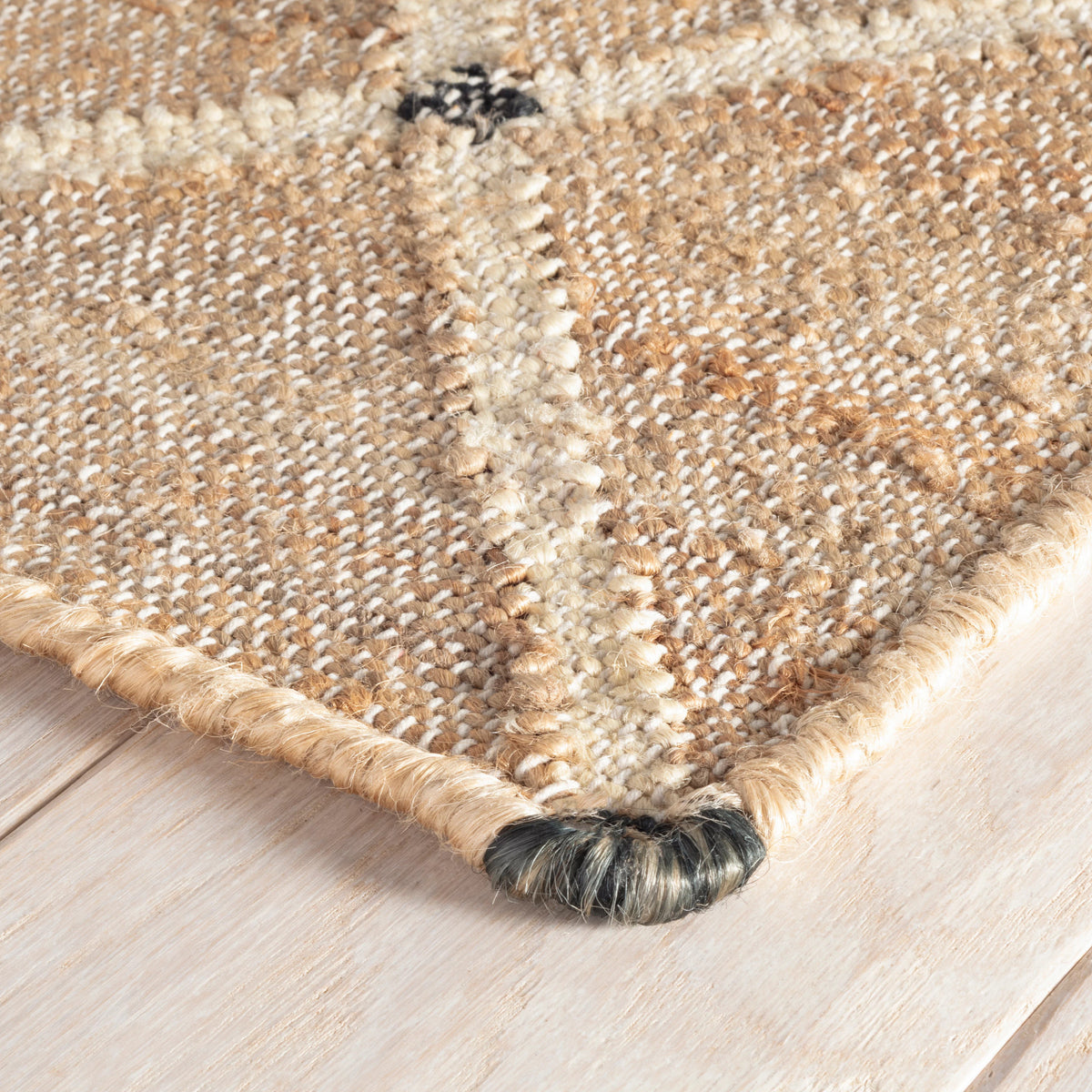 Kali Handwoven Jute Rug