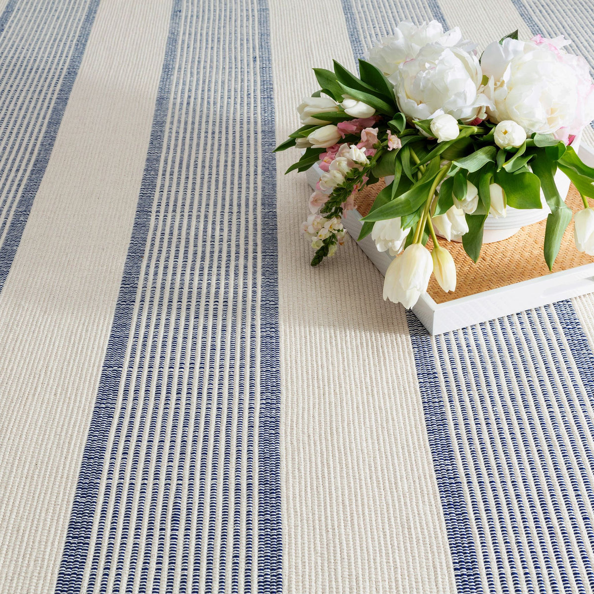 La Mirada Handwoven Cotton Rug