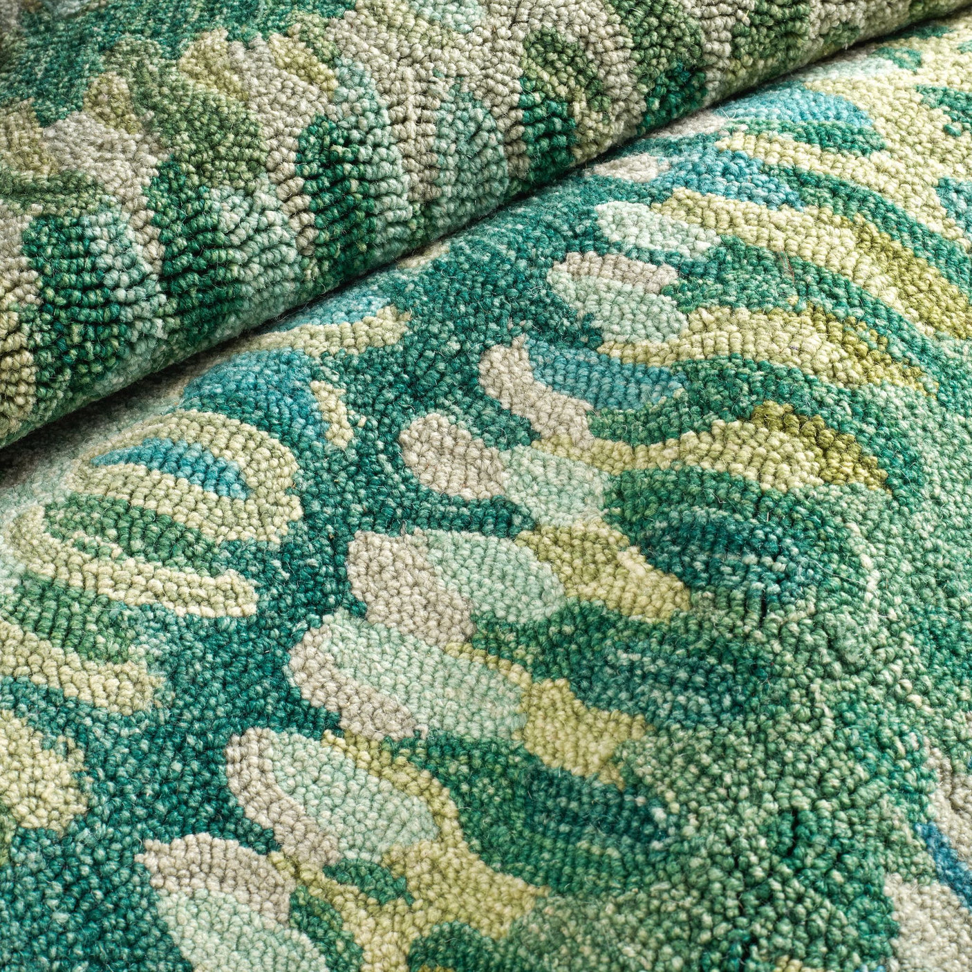 Paint Chip Hand Micro Hooked Wool Rug