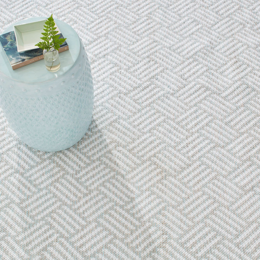 Crisscross Handwoven Indoor/Outdoor Rug