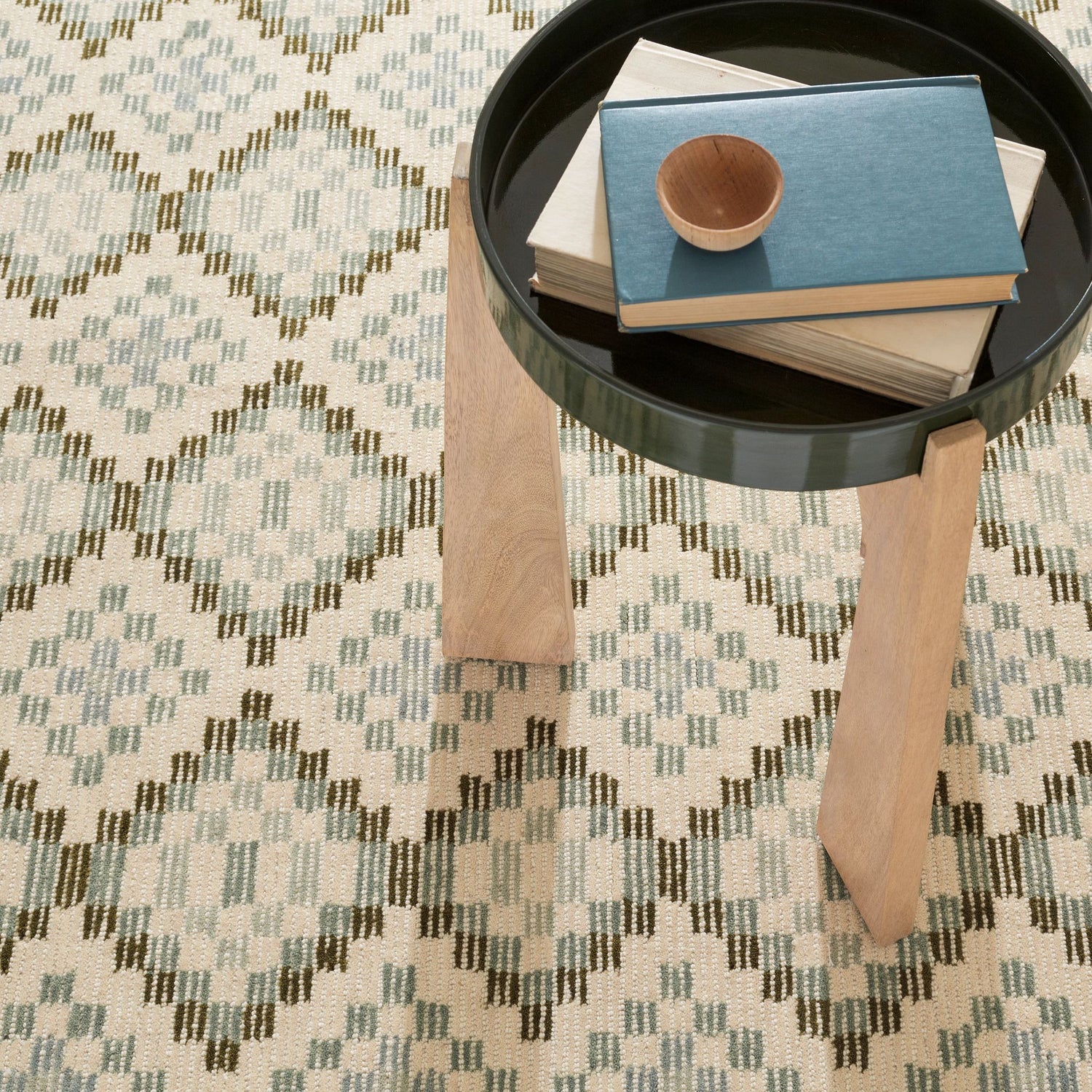 Diamond Cove Hand Tufted Wool Rug