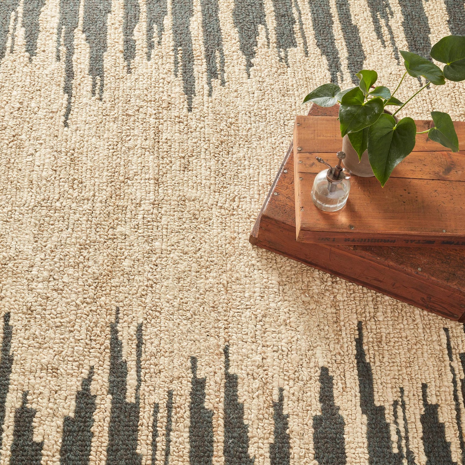 Moss Handwoven Jute Rug