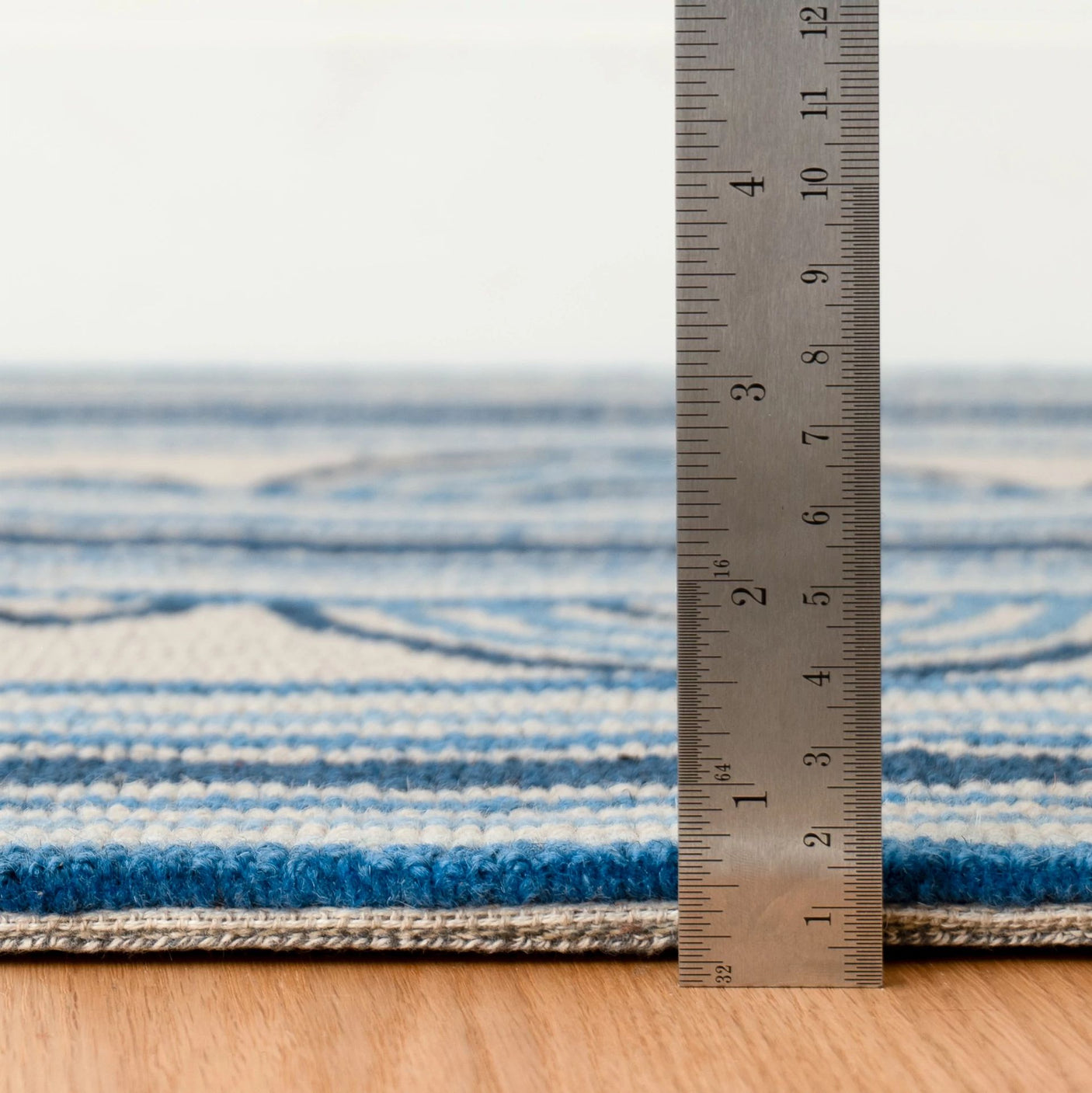 Button Hand Micro Hooked Wool Rug