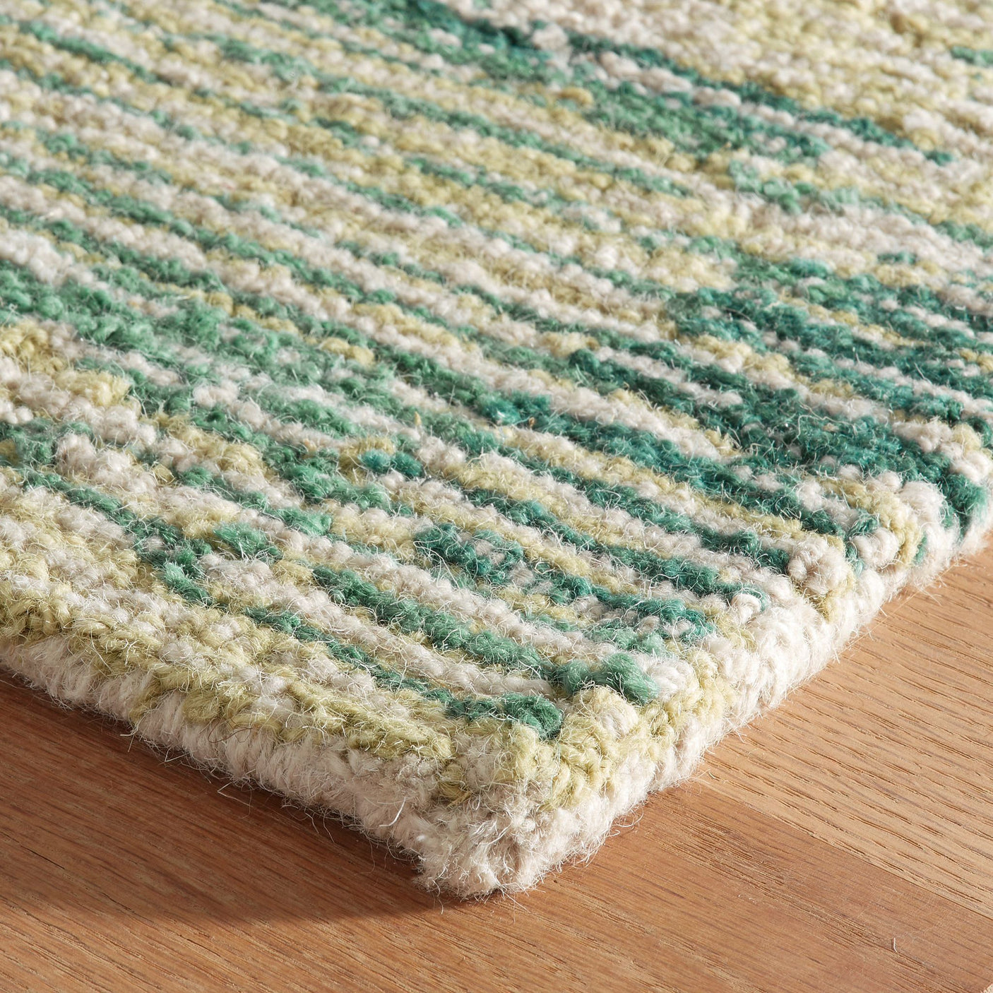 Ladycross Hand Hooked Wool Rug