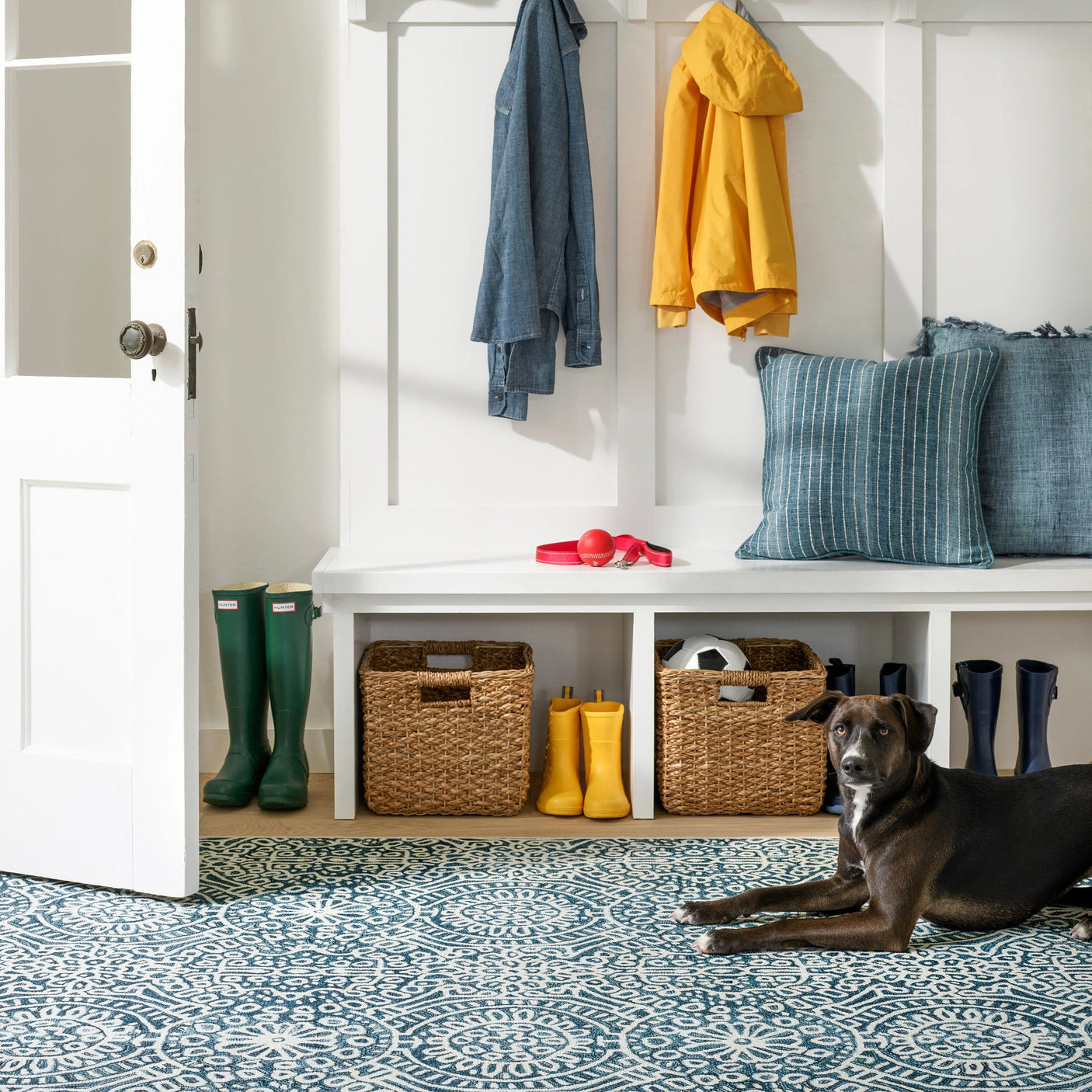 Temple Machine Washable Rug