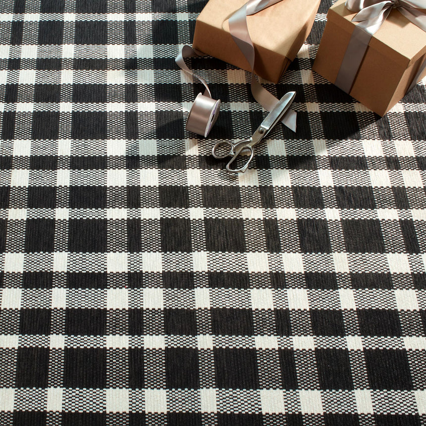 Houston Plaid Machine Washable Rug