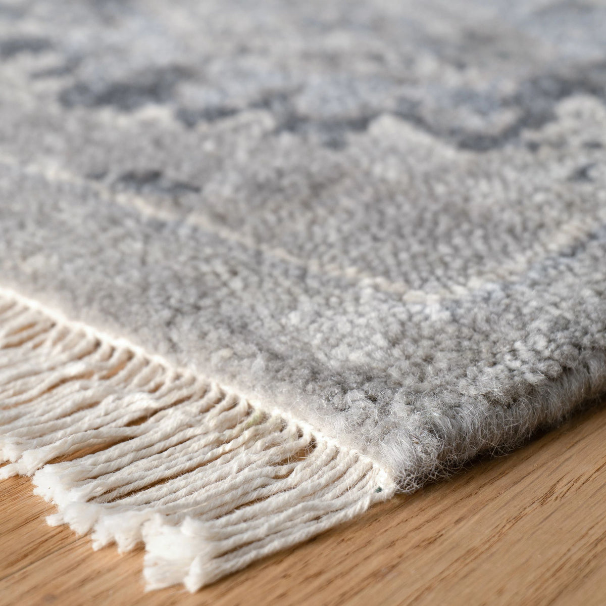 Lila Hand Knotted Wool Rug