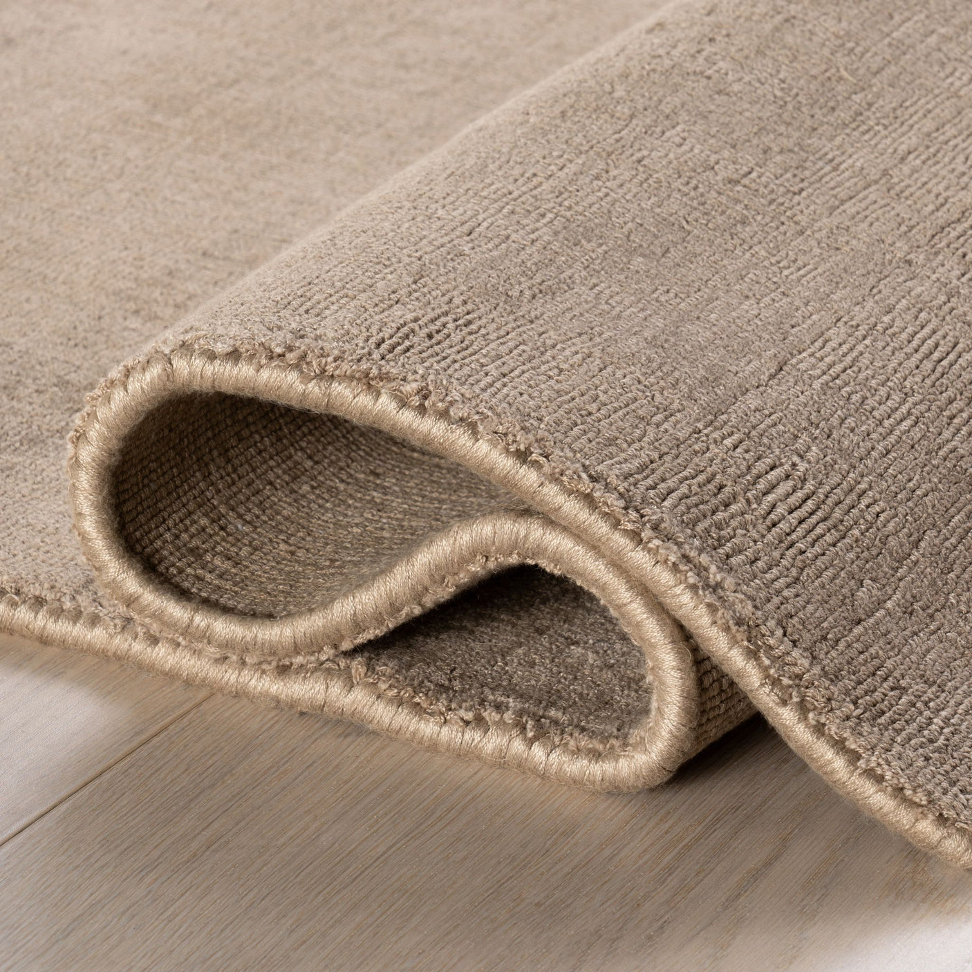 Alva Hand Loom Knotted Viscose Rug