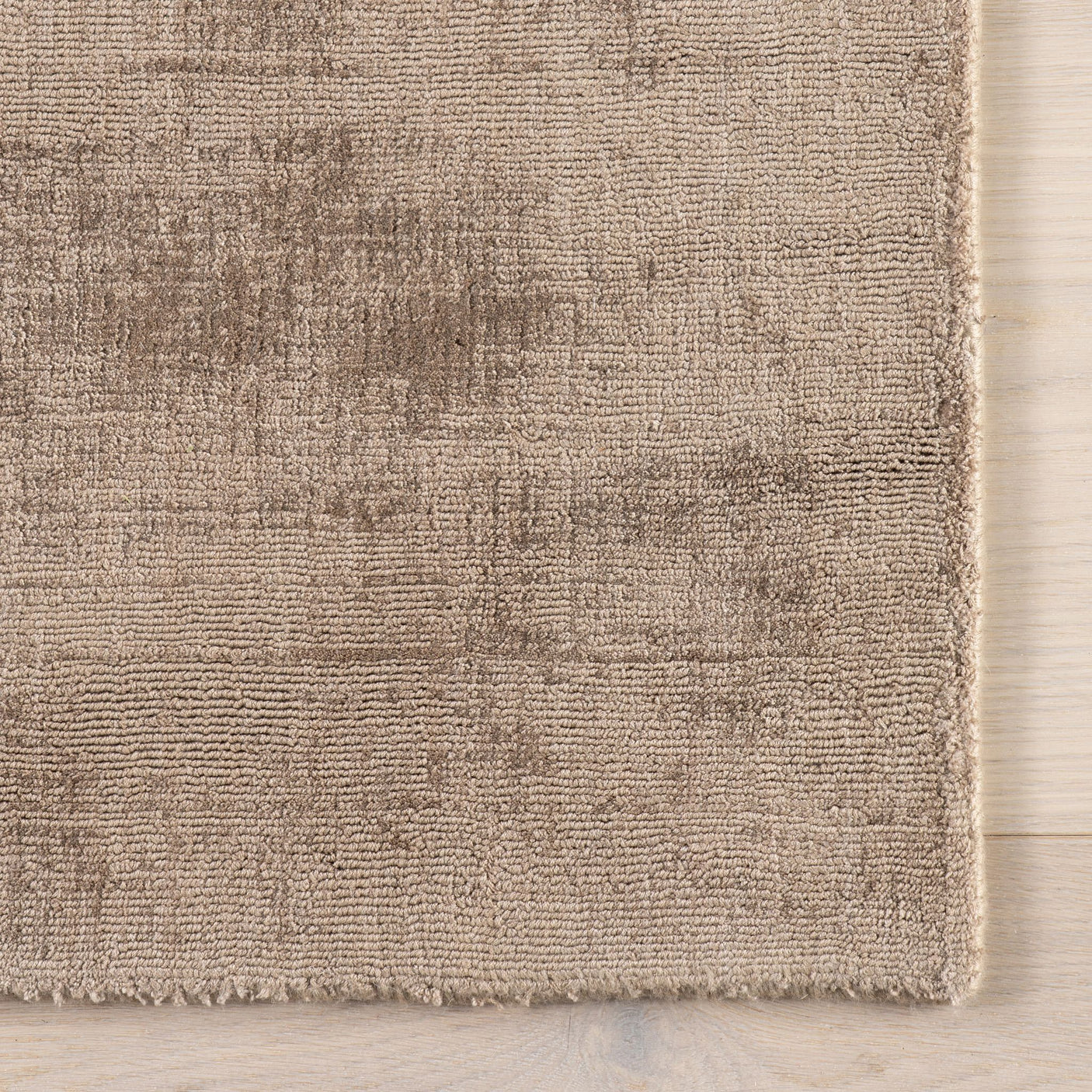Alva Hand Loom Knotted Viscose Rug