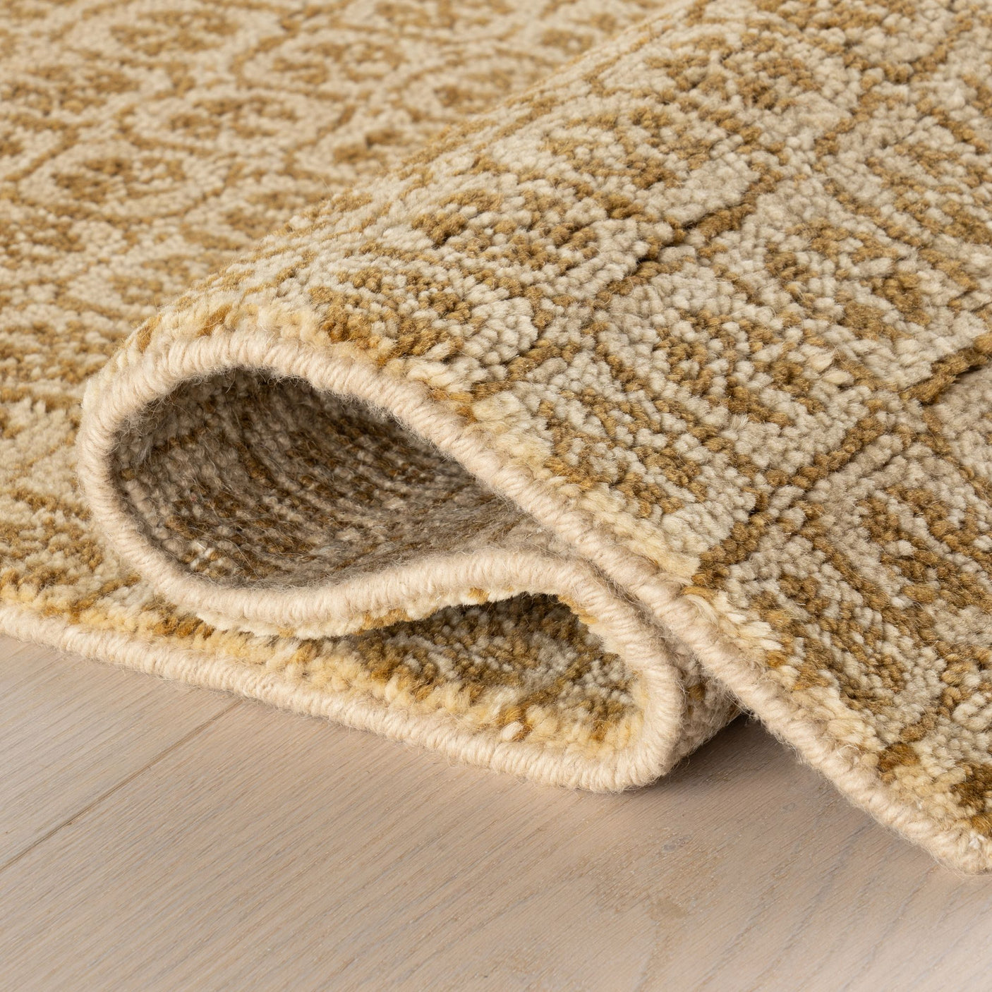 Tullie Hand Knotted Wool Rug