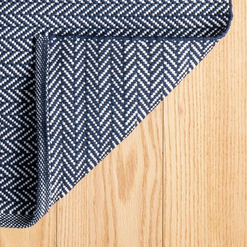 Herringbone Handwoven Indoor/Outdoor Rug