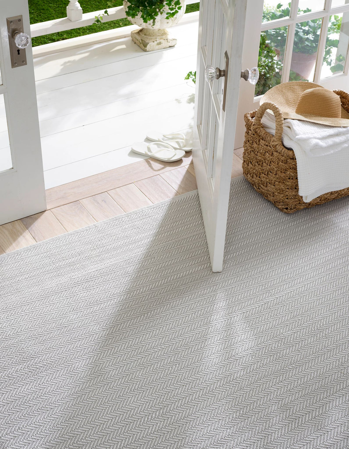 Herringbone Handwoven Indoor/Outdoor Rug