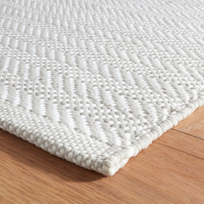 Herringbone Handwoven Indoor/Outdoor Rug