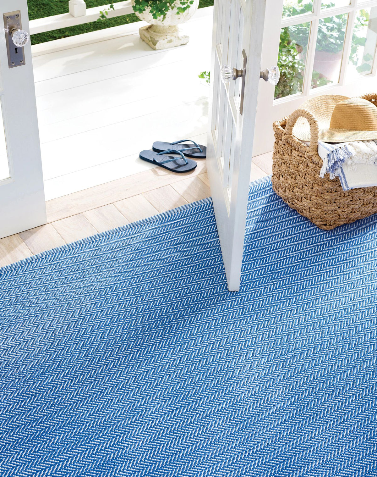 Herringbone Handwoven Indoor/Outdoor Rug