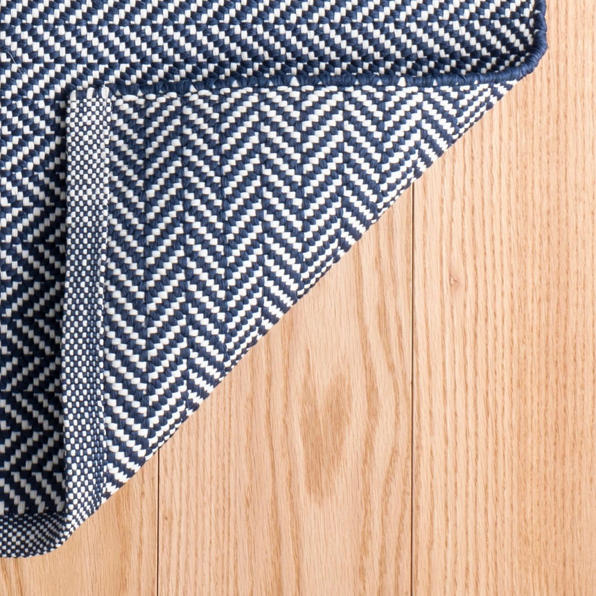 Herringbone Handwoven Indoor/Outdoor Rug
