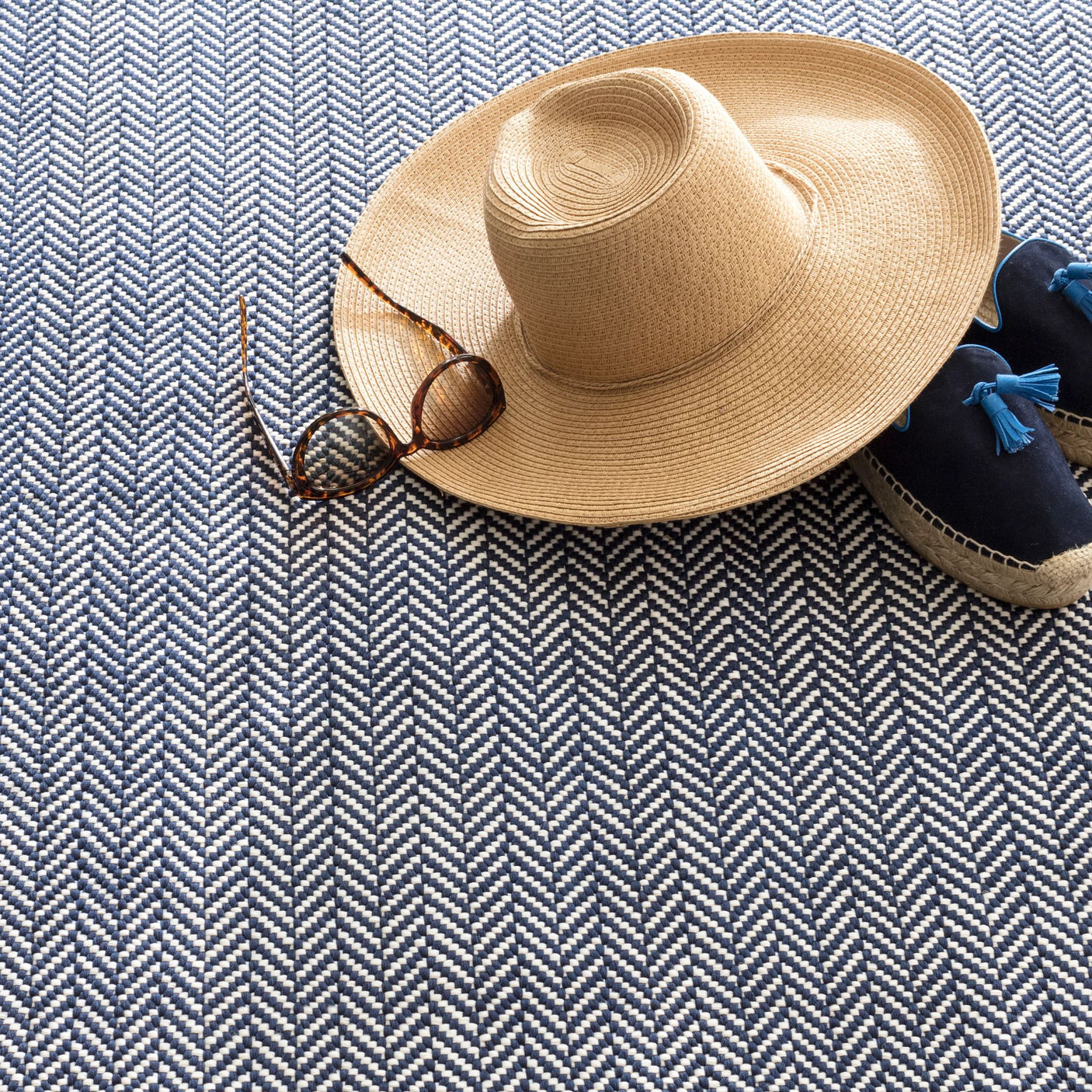 Herringbone Handwoven Indoor/Outdoor Rug