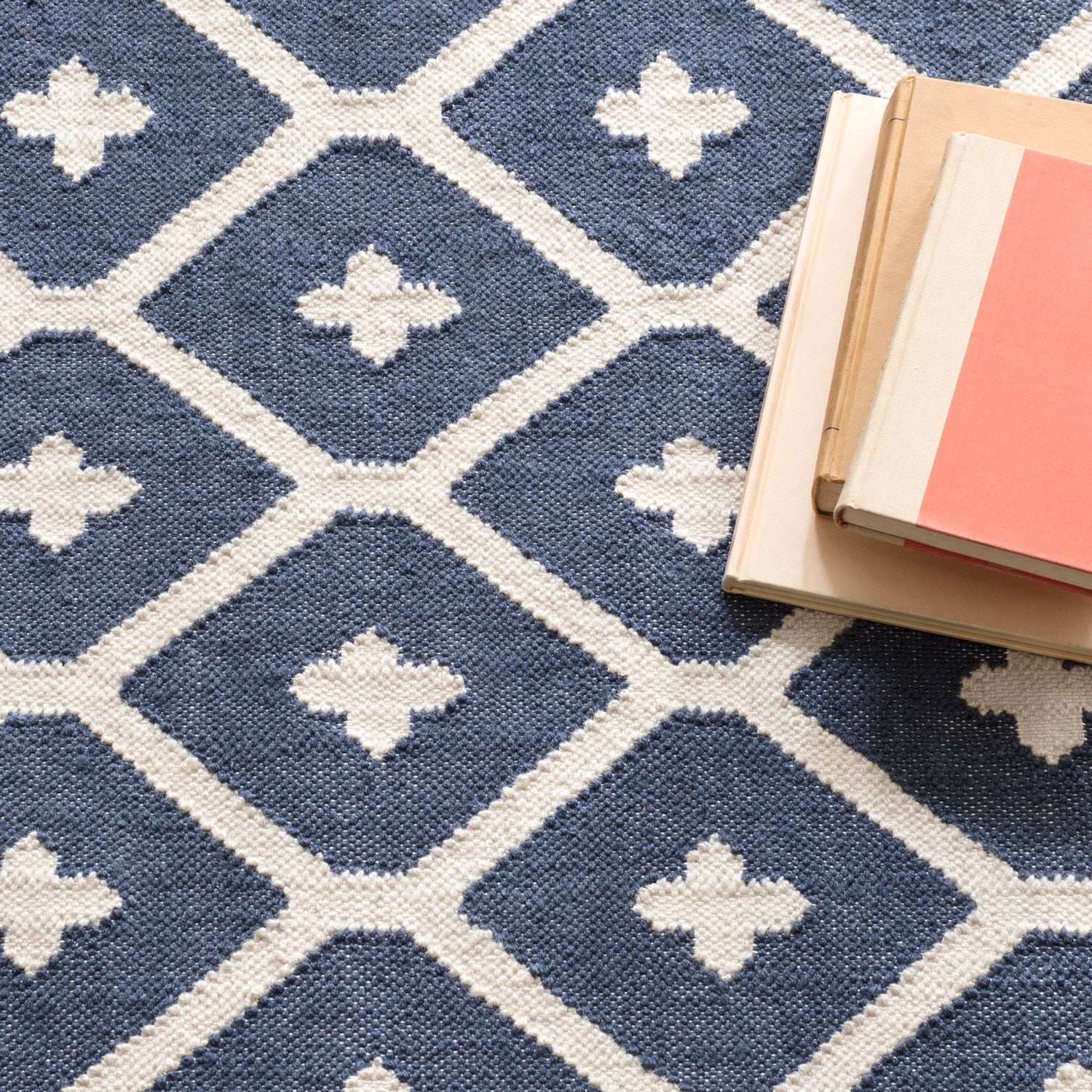 Elizabeth Handwoven Indoor/Outdoor Rug