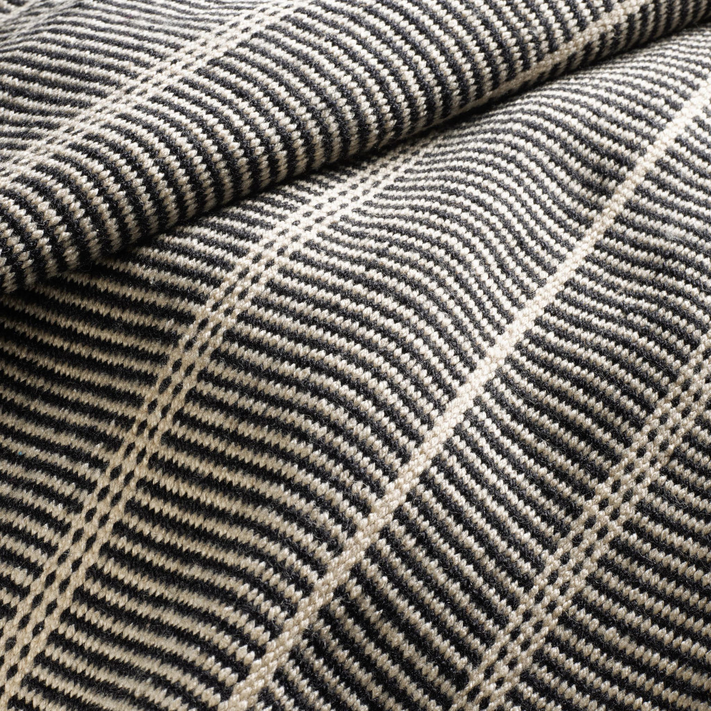 Samson Handwoven Indoor/Outdoor Rug