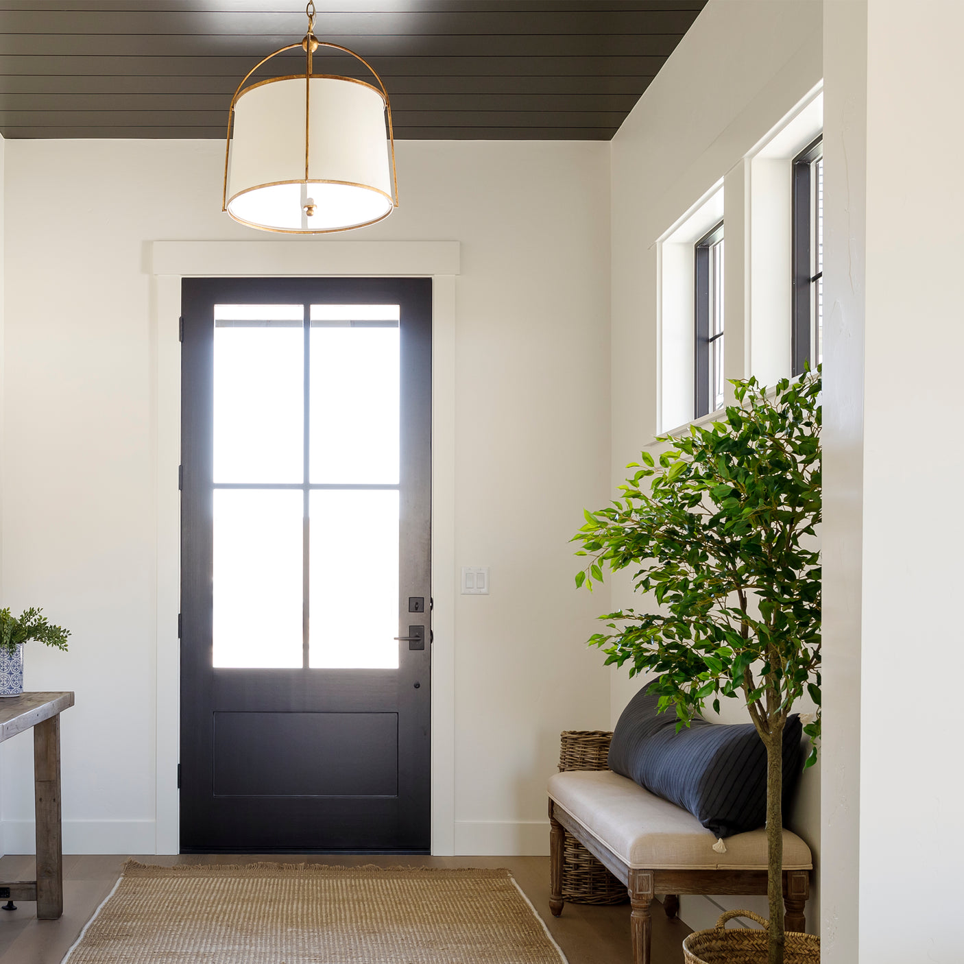 Stonington Medium Hanging Shade