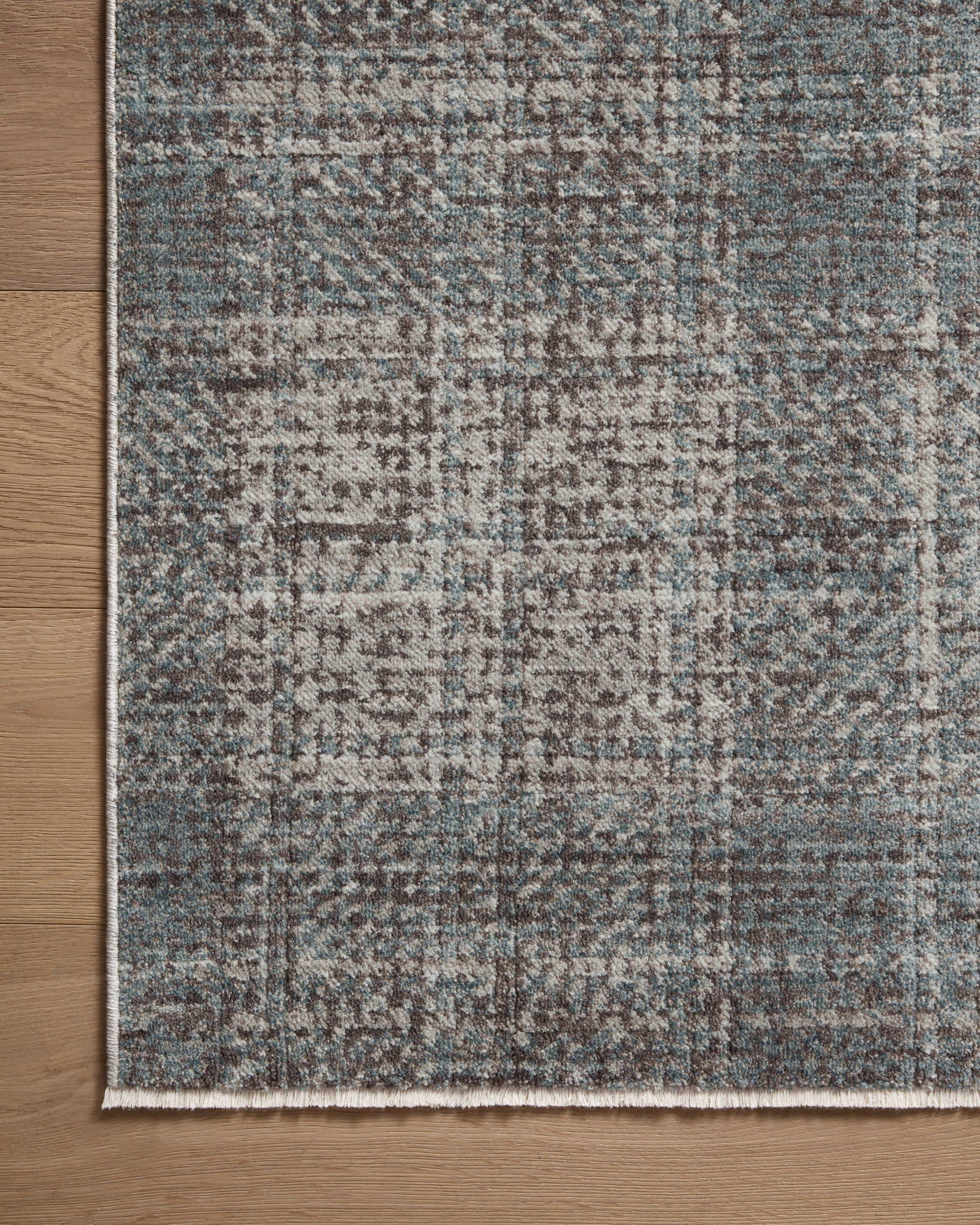 Ember Rug 09