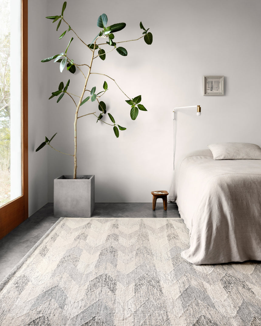 Evelina Rug 02 | Pewter / Silver