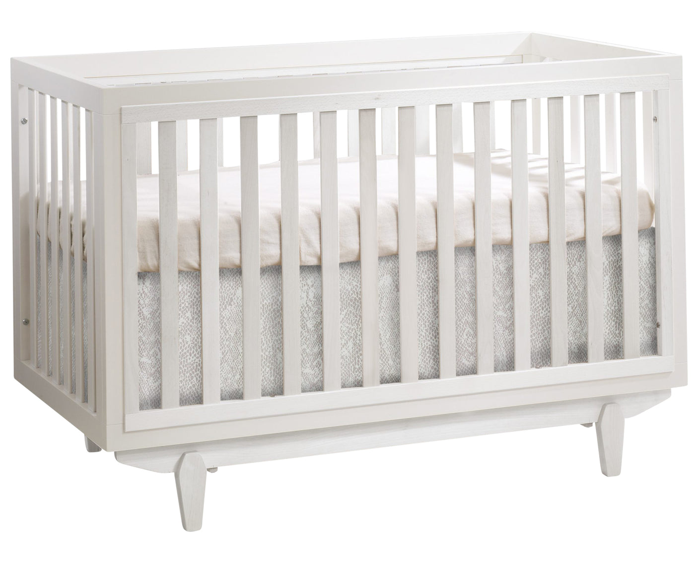 White Wood | Tate Classic Crib | Valley Ridge Furniture