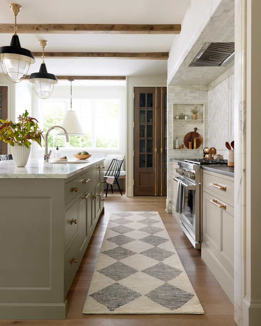 Francis Rug 01 | Beige / Charcoal