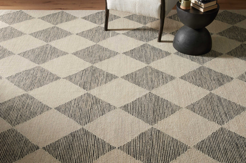 Francis Rug 01 | Beige / Charcoal