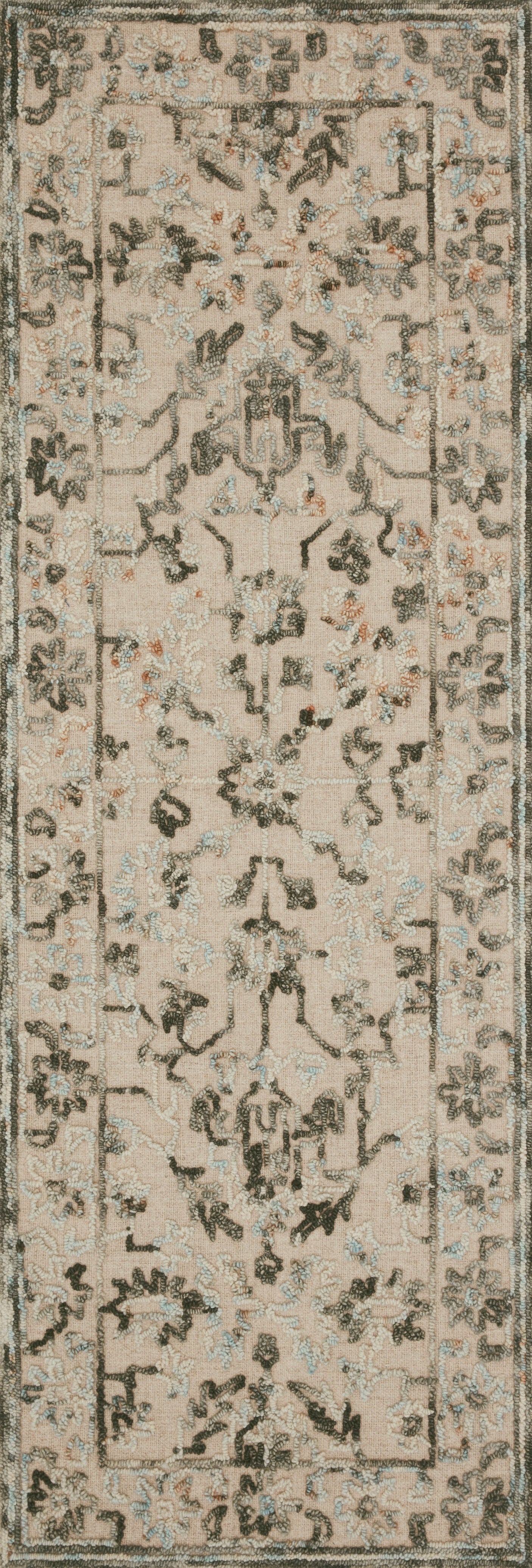 Halle Rug 05