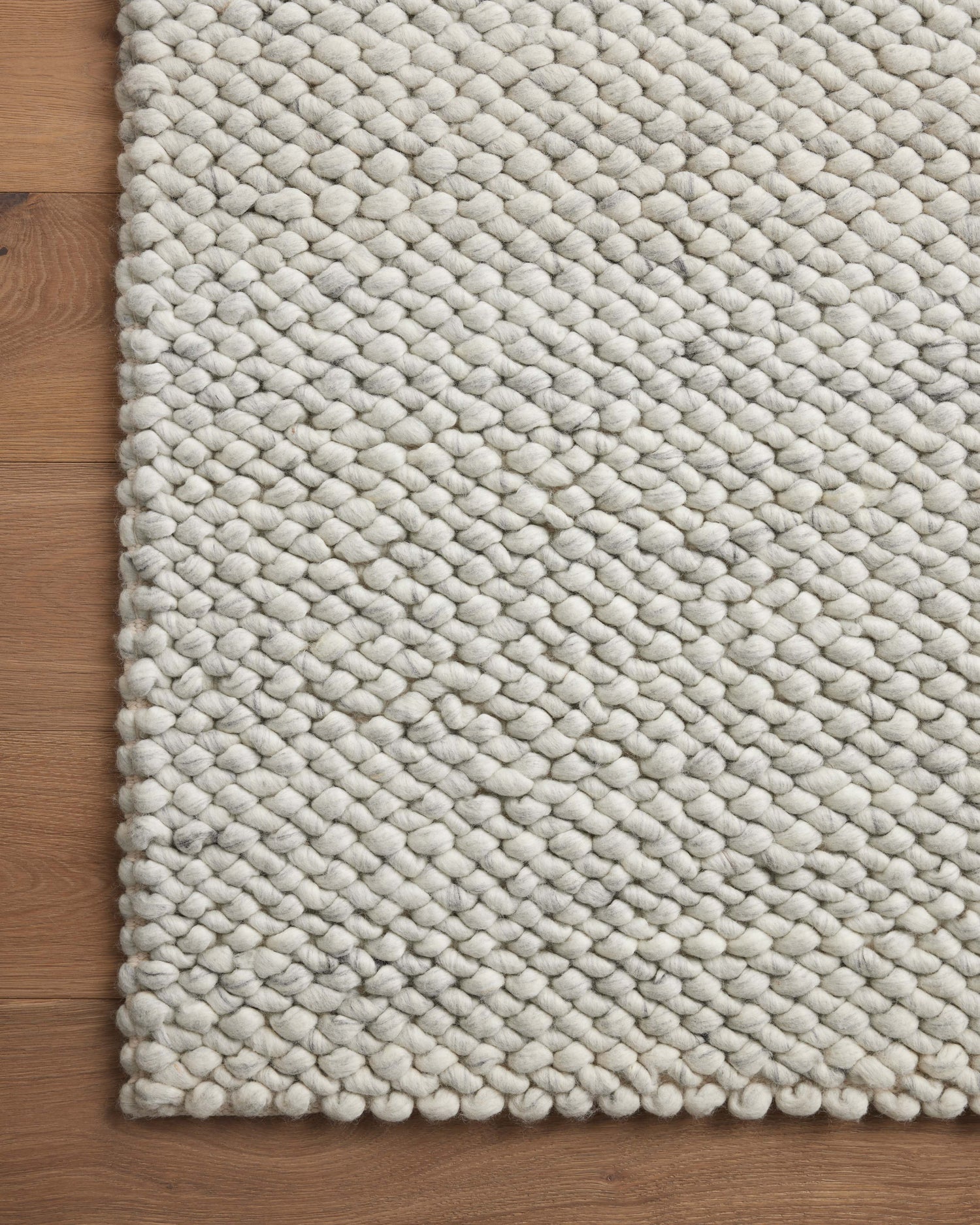 Hendrick Rug 01 | Ivory