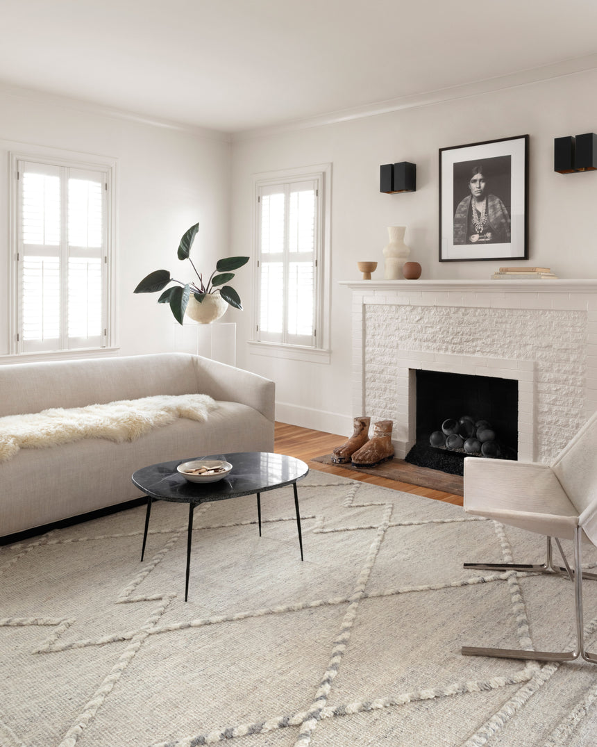 Iman Rug 03 | Ivory / Lt. Grey