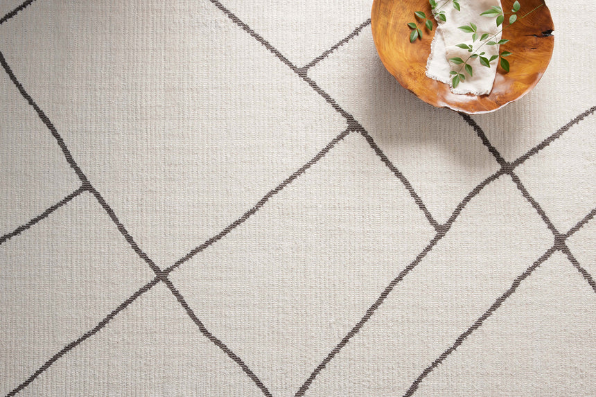 Logan Rug 01 | Ivory / Charcoal