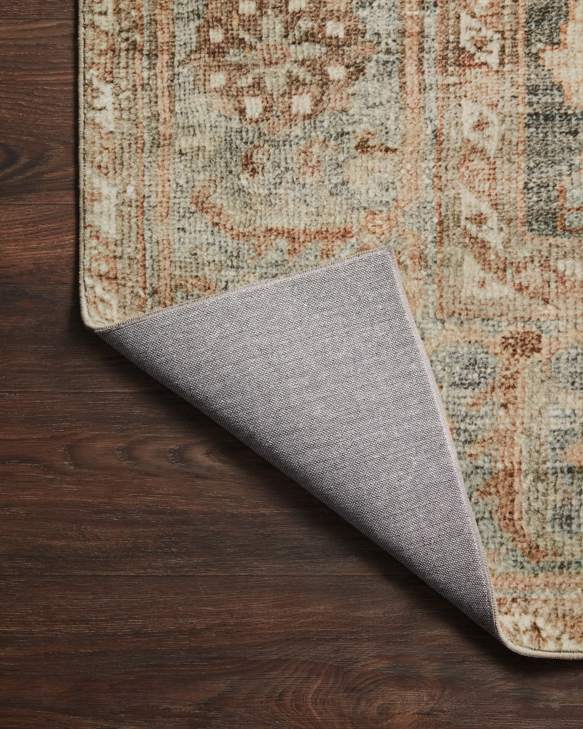 Margot Rug 03