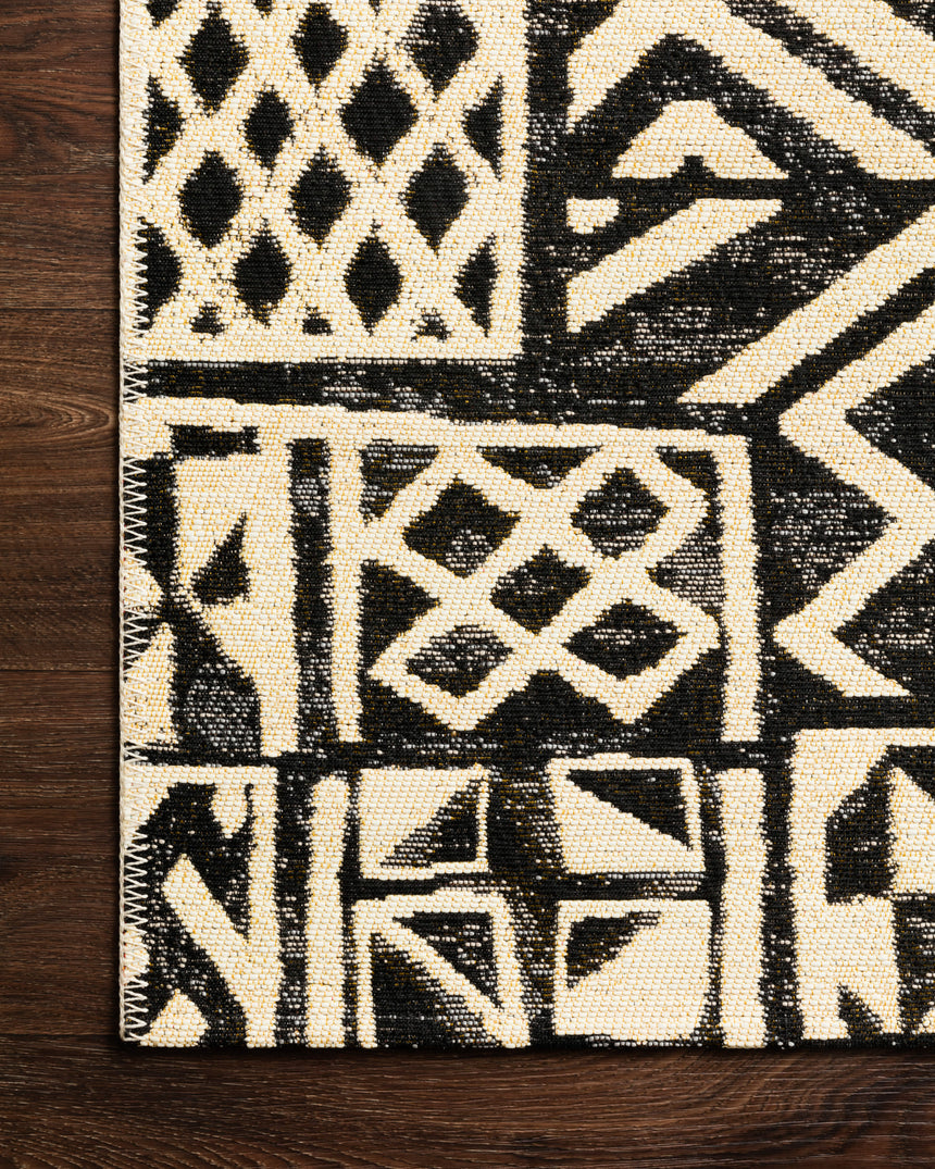 Mika Rug 13 | Ivory / Black