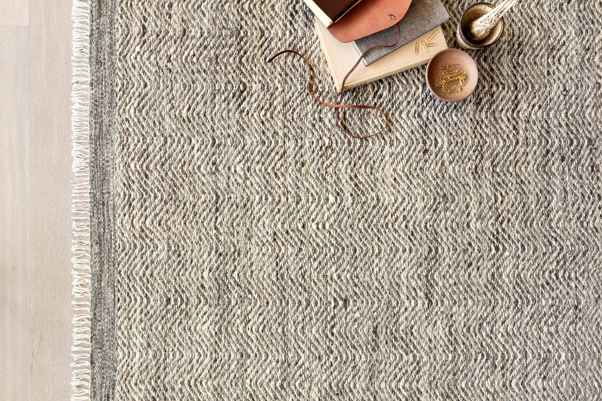 Omen Rug 01