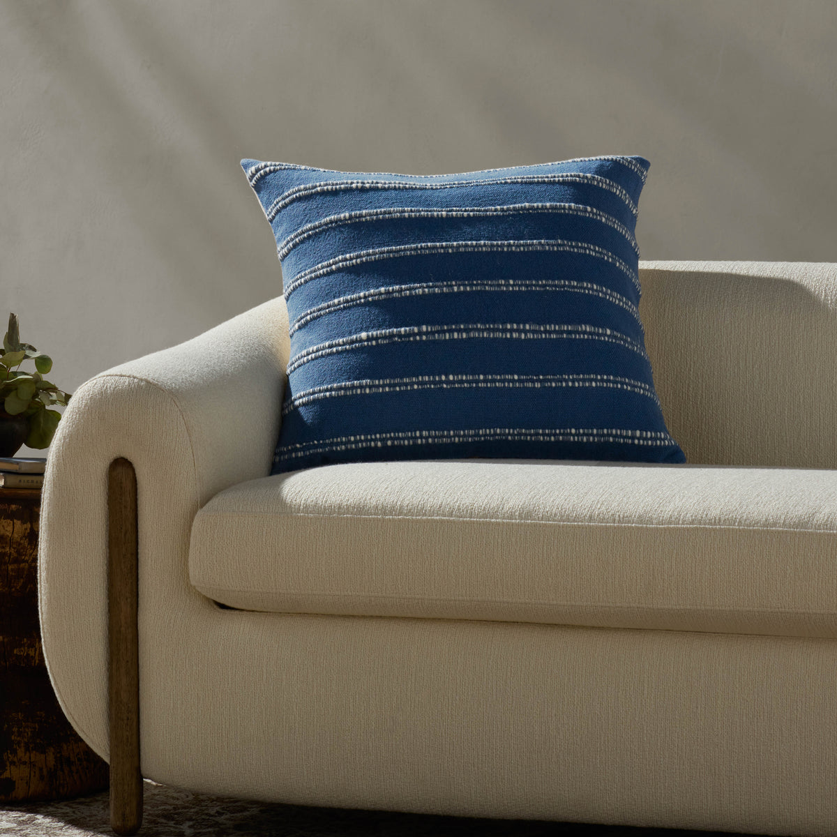 Landry Pillow