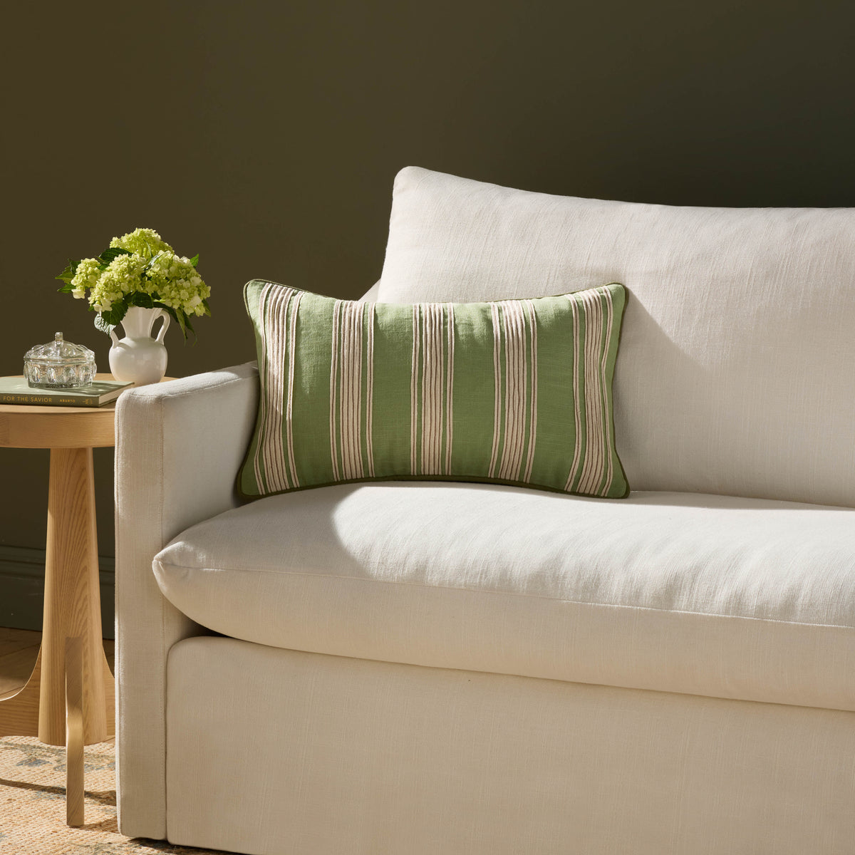 Verona Pillow