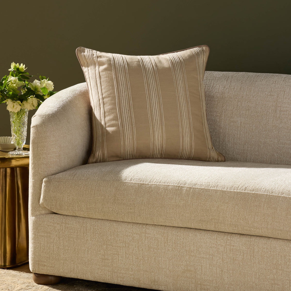 Verona Pillow