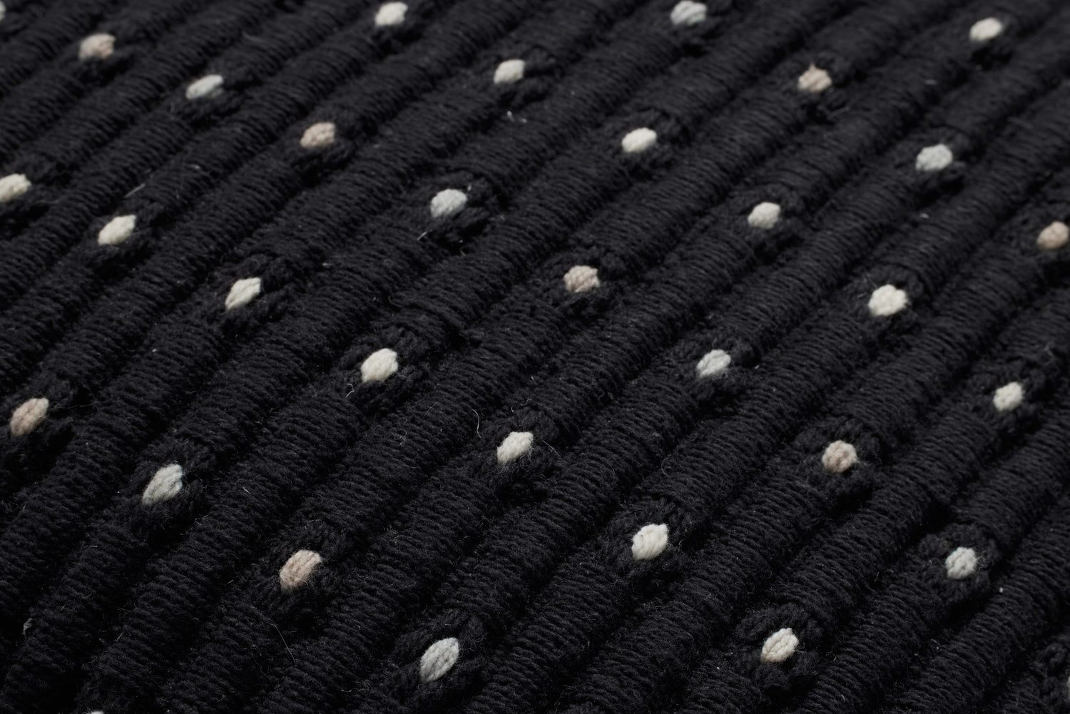 Black Pillow | PLL0118