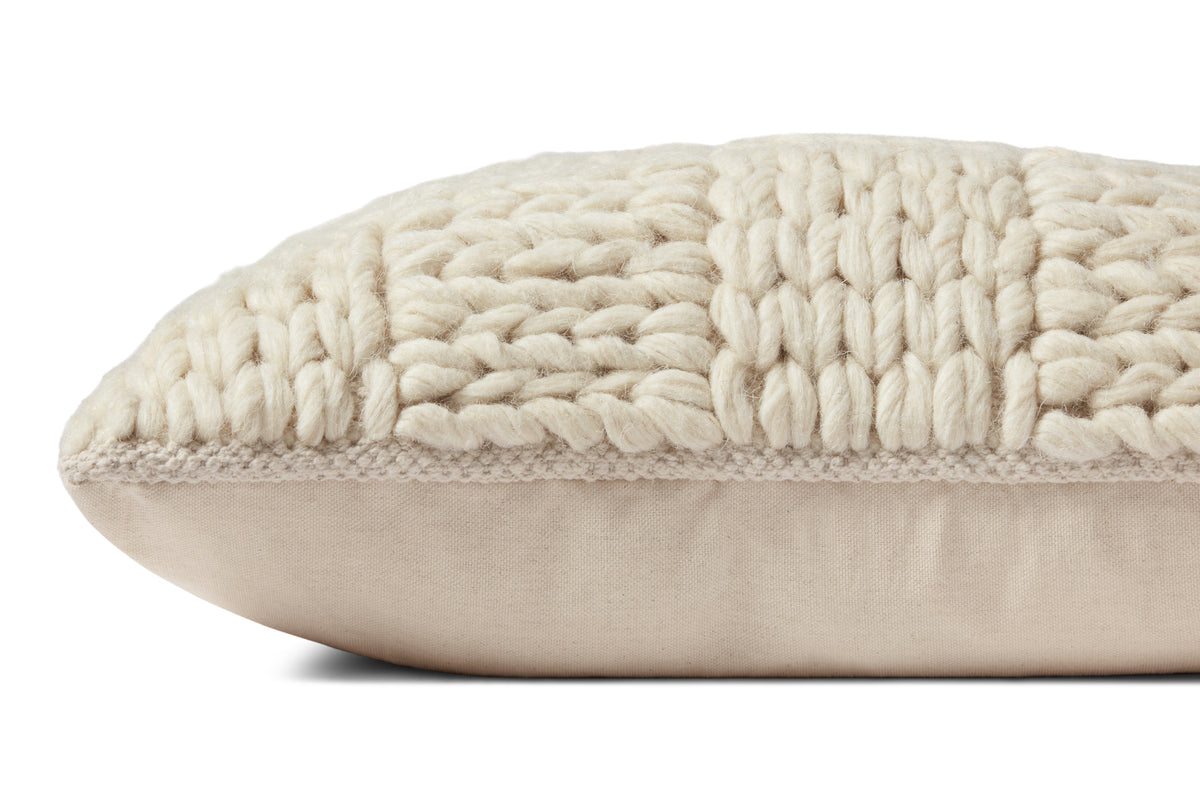 Avery Pillow