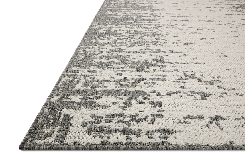 Rainier Rug 01 | Ivory / Grey