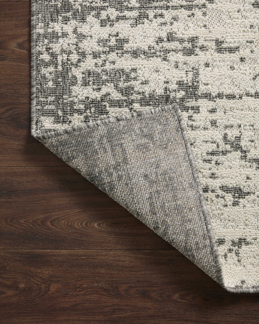 Rainier Rug 01 | Ivory / Grey