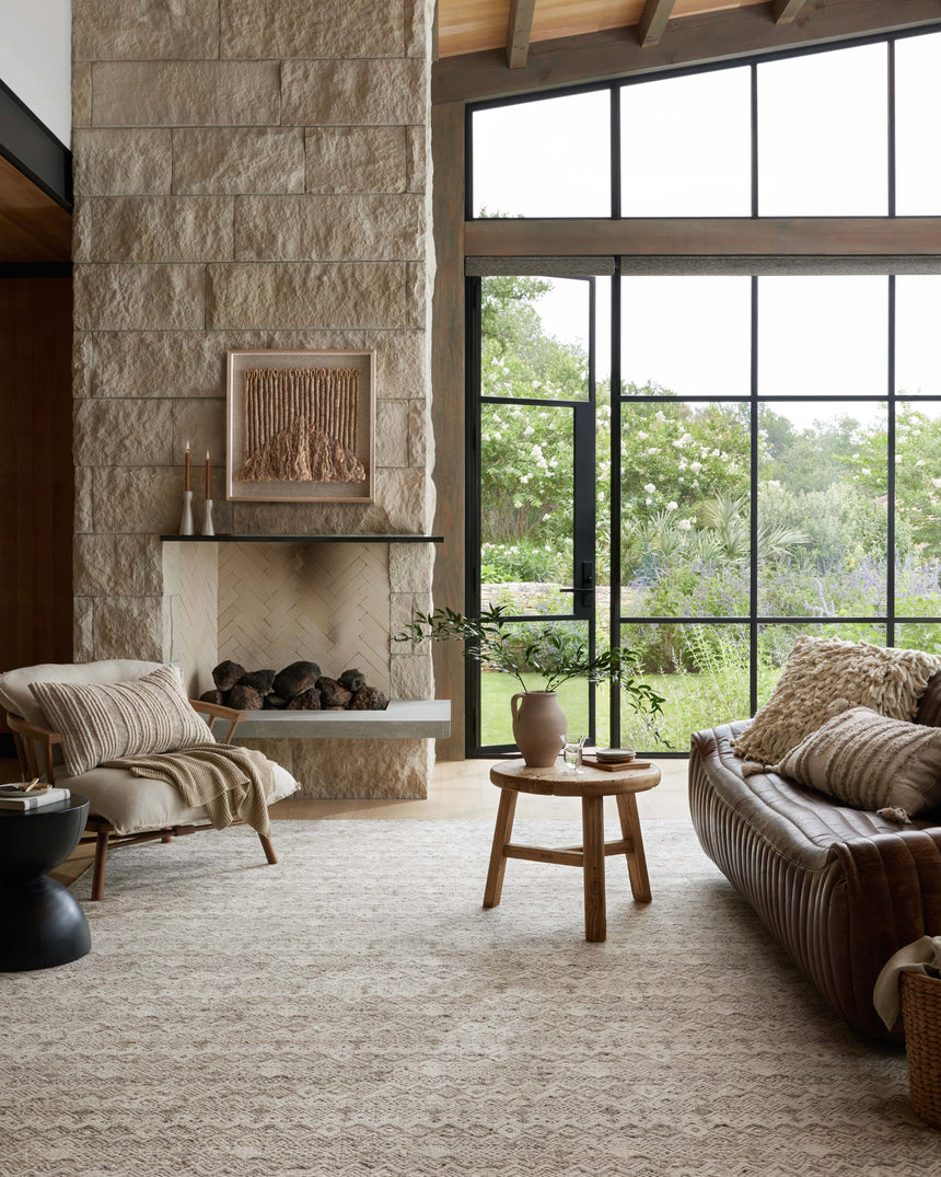 Raven Rug 03 | Dove / Ivory