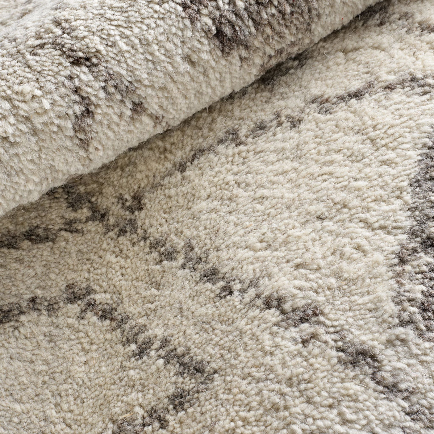 Masinissa Hand Knotted Wool Rug