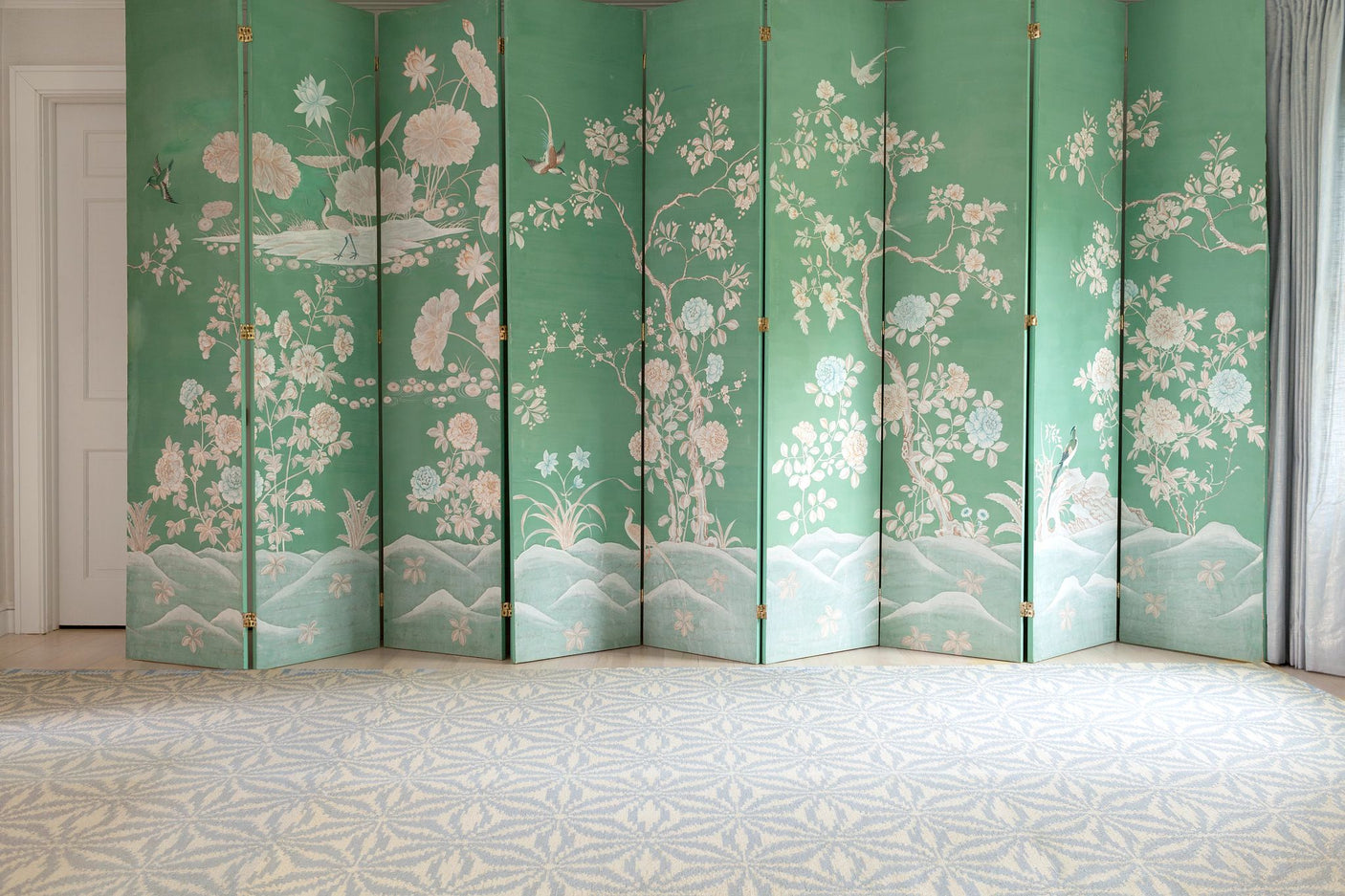 Aster Hand Micro Hooked Wool Rug