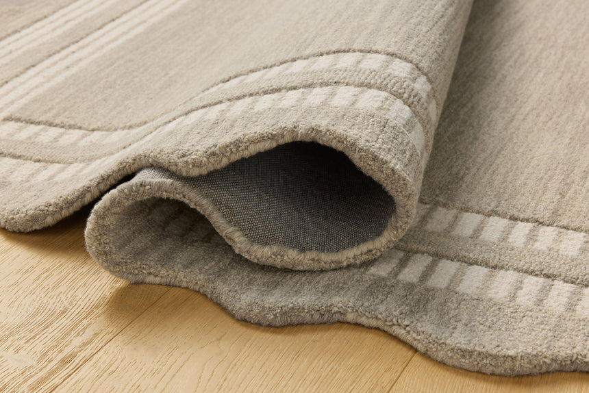 Scottie Rug 01 | Fog / Ivory