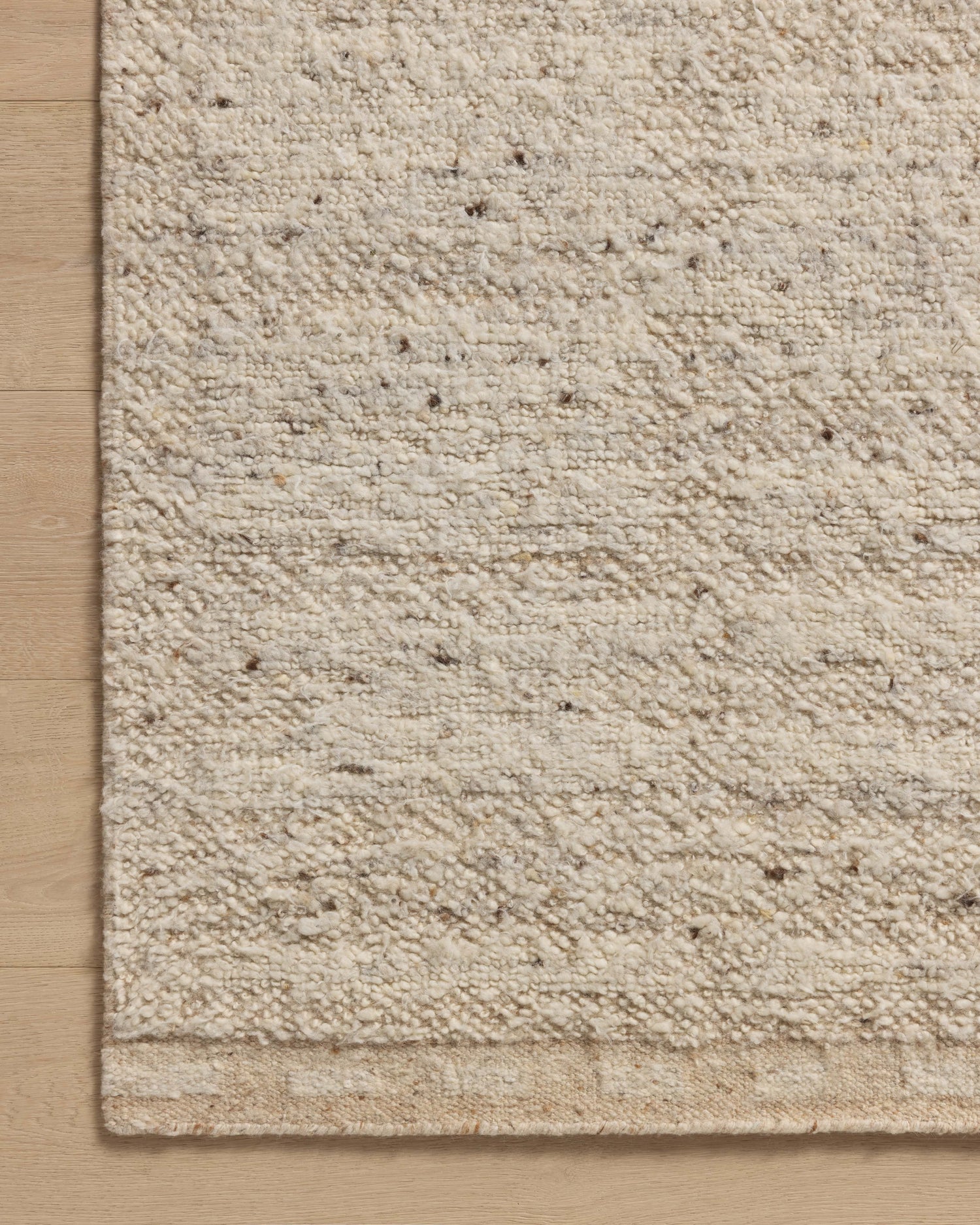 Suki Rug 01 | Sand / Ivory