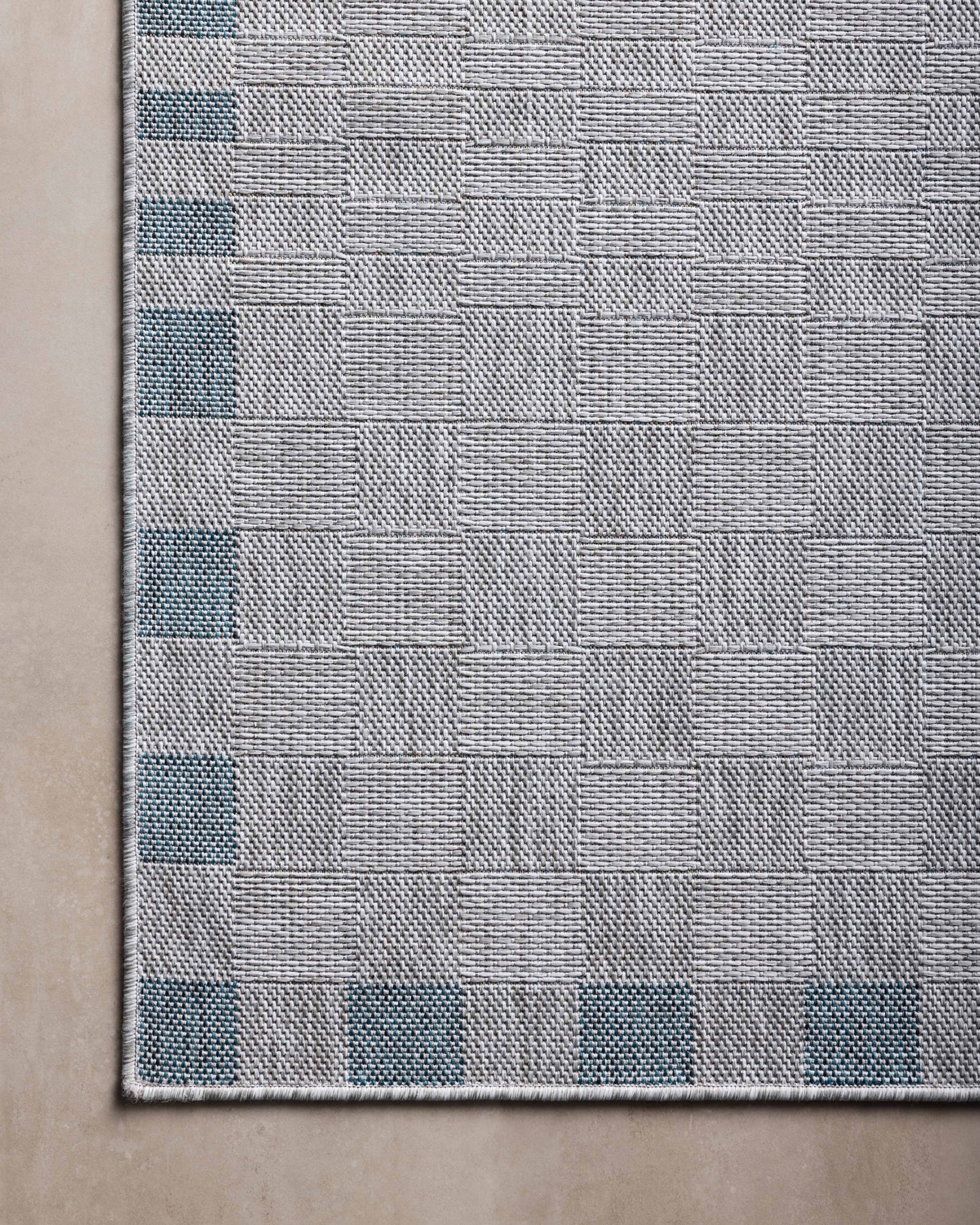 Topanga Rug 07 | Silver / Blue